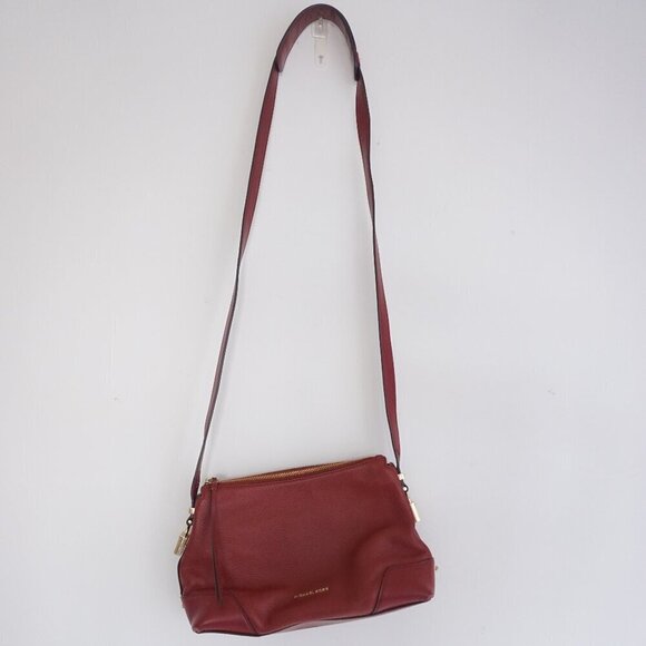 MICHAEL Michael Kors Handbags - Michael Kors Burgundy Red Crosby Pebbled Leather Zip Closure Shoulder Bag Purse